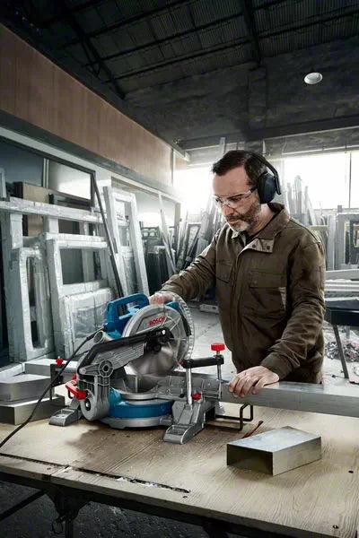Bosch Professional | Mitre Saw GCM 216