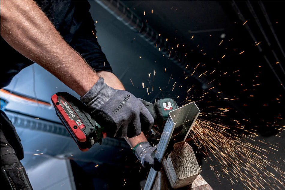 Metabo | Cordless Angle Grinder Cc 18 Ltx Bl (Battery Excluded)