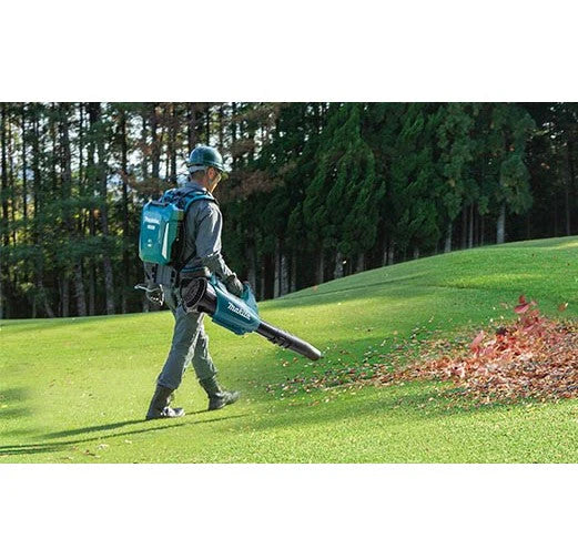 Makita | Portable Power Pack (Battery Excluded) PDC1200A01
